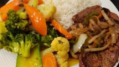 Bistec Arroz Y Brocoli